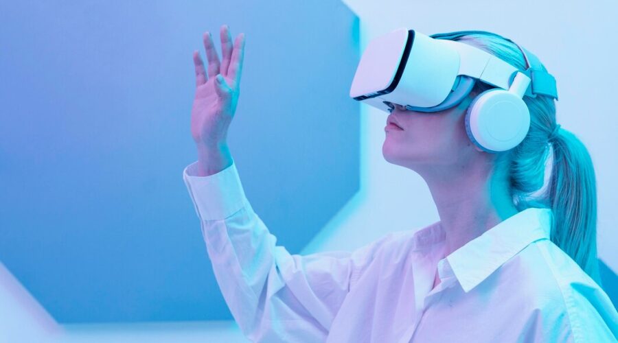 VR